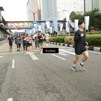 Runner Photo 4779411