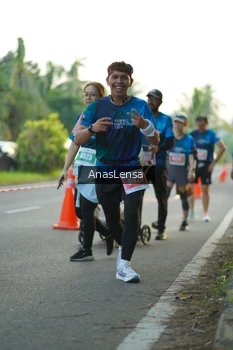 Runner Photo 4780789
