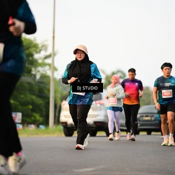 Runner Photo 4781309