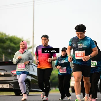 Runner Photo 4781376