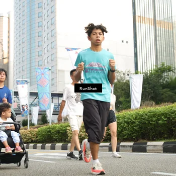 Runner Photo 4781576