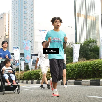 Runner Photo 4781586