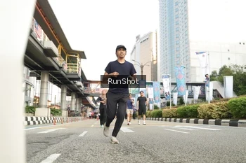 Runner Photo 4782416