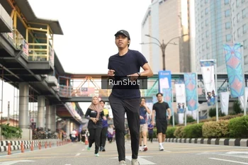 Runner Photo 4782419
