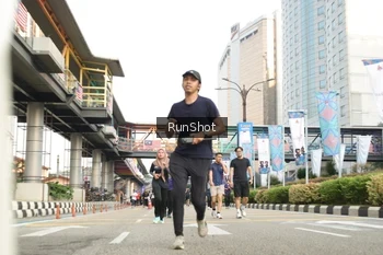 Runner Photo 4782432