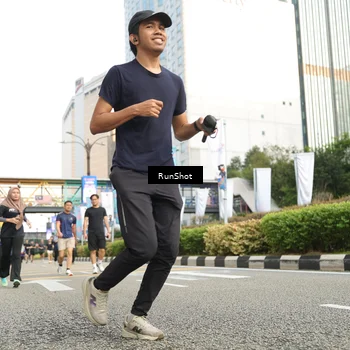 Runner Photo 4782444