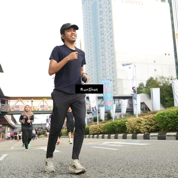 Runner Photo 4782474