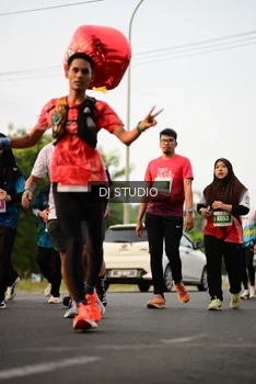 Runner Photo 4782497