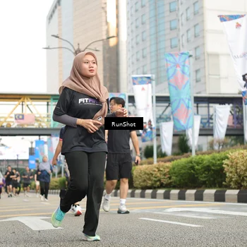 Runner Photo 4782509