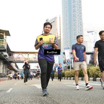 Runner Photo 4782613