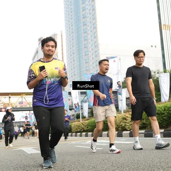 Runner Photo 4782673