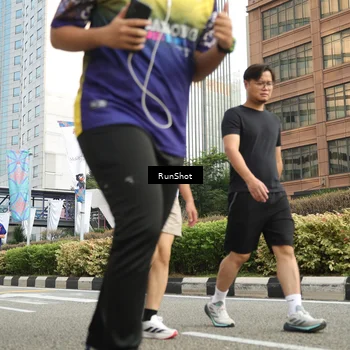 Runner Photo 4782674