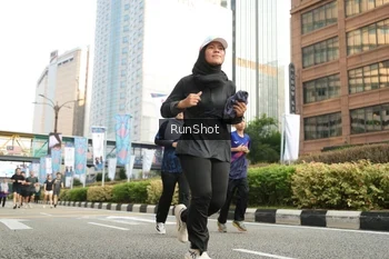 Runner Photo 4782724
