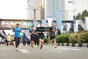 Runner Photo 4782807