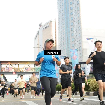 Runner Photo 4782875