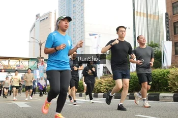 Runner Photo 4782900