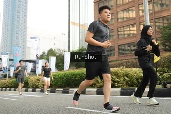 Runner Photo 4782958