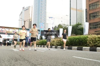 Runner Photo 4782982