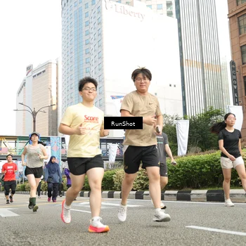 Runner Photo 4783037