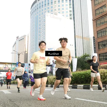 Runner Photo 4783043