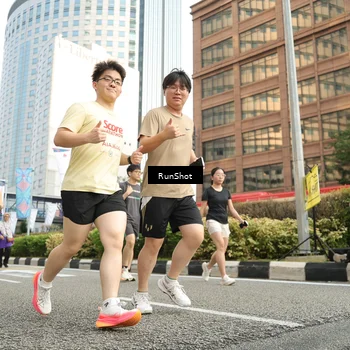 Runner Photo 4783071