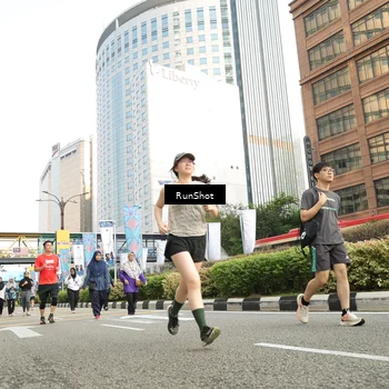 Runner Photo 4783115