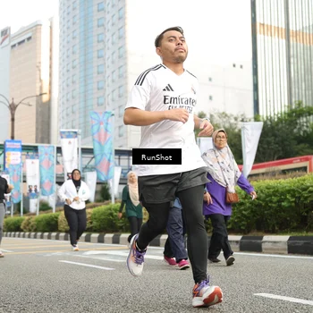 Runner Photo 4783260