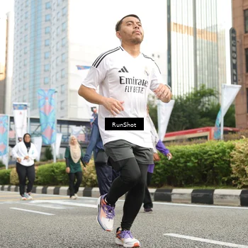 Runner Photo 4783275