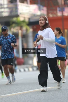 Runner Photo 4783310