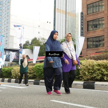 Runner Photo 4783312
