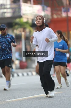 Runner Photo 4783332