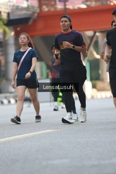 Runner Photo 4783381