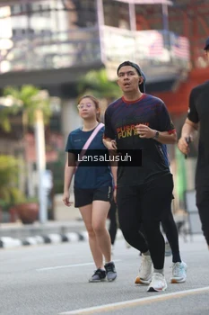 Runner Photo 4783402