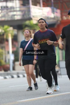Runner Photo 4783430