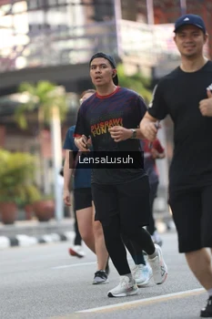 Runner Photo 4783450