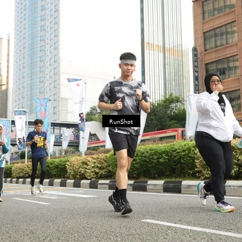 Runner Photo 4783527