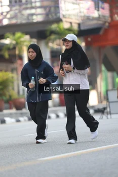Runner Photo 4783535