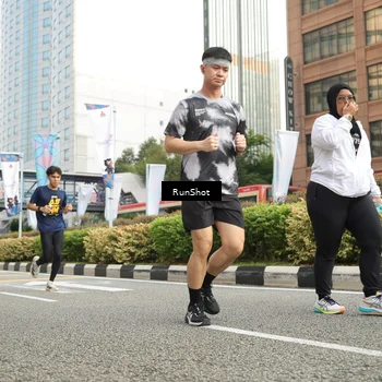 Runner Photo 4783544