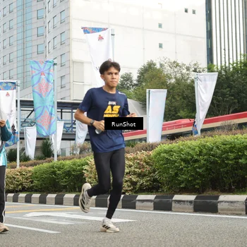 Runner Photo 4783558