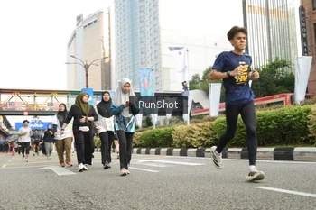 Runner Photo 4783594