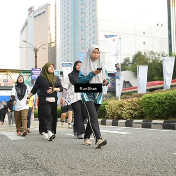 Runner Photo 4783662
