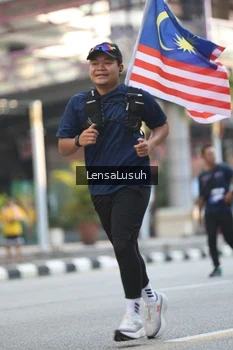 Runner Photo 4783715