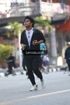 Runner Photo 4783869