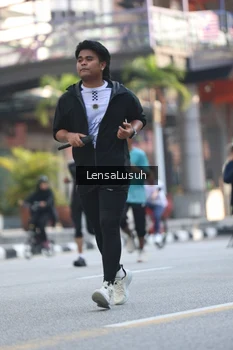 Runner Photo 4783899