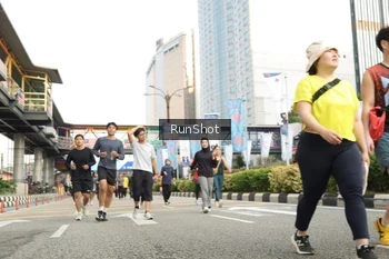 Runner Photo 4783943