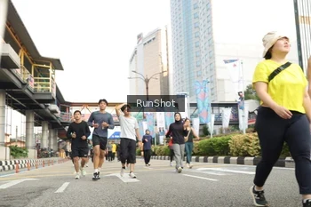 Runner Photo 4783944