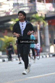 Runner Photo 4783963