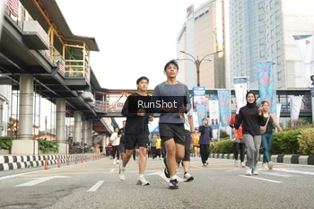 Runner Photo 4783975