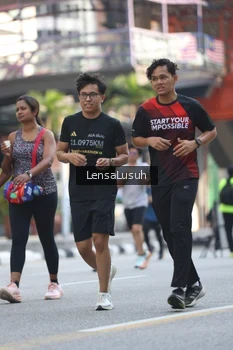 Runner Photo 4784009