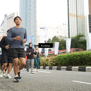 Runner Photo 4784022